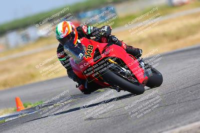 media/Apr-24-2023-Fastrack Riders (Mon) [[2ca7ef103c]]/Level 3/Session 1 (Sweeper)/